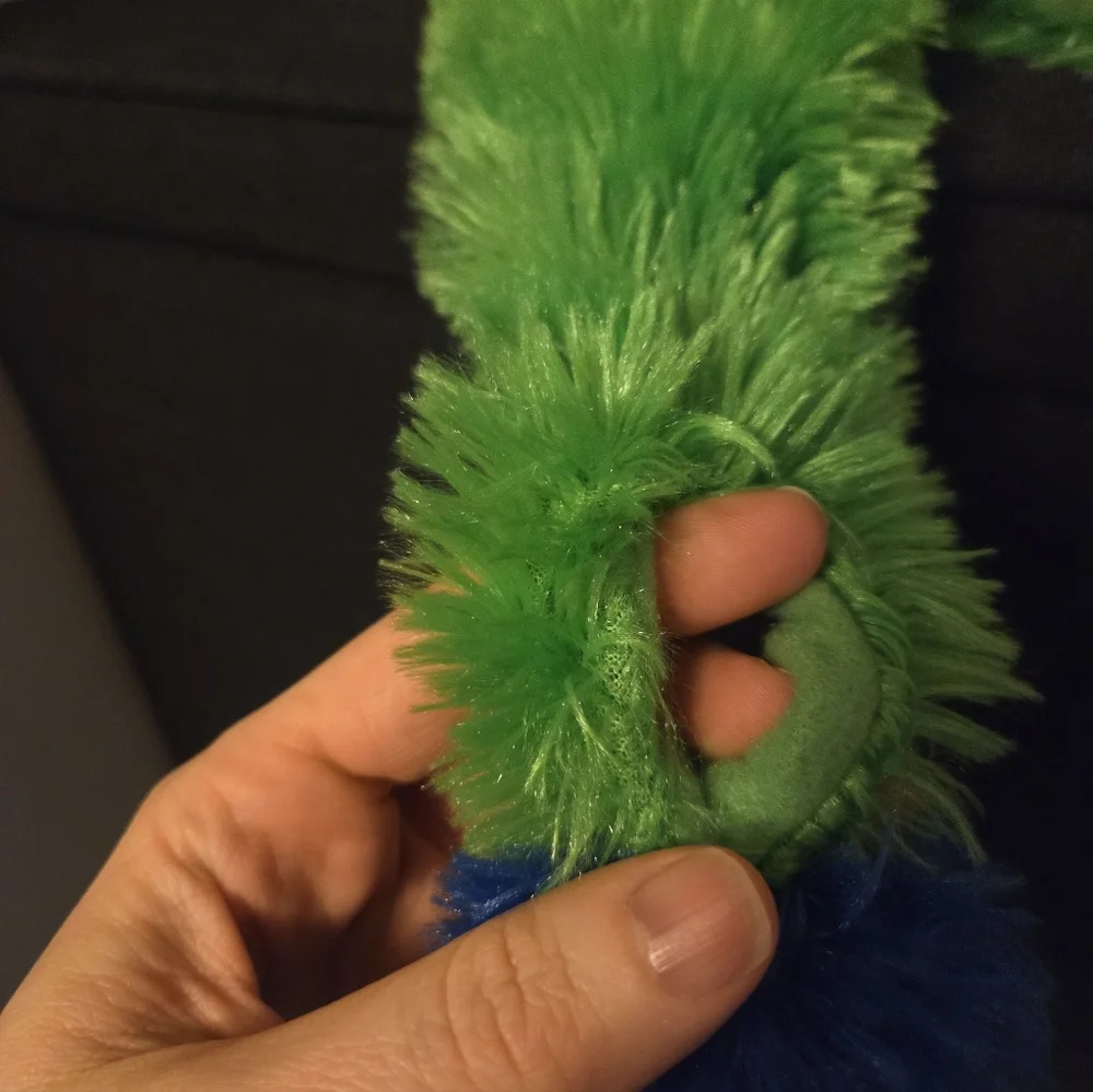 Forever Collectibles Philadelphia Phillies Phanatic Mascot Hat NWOT MLB - Picture 4 of 6